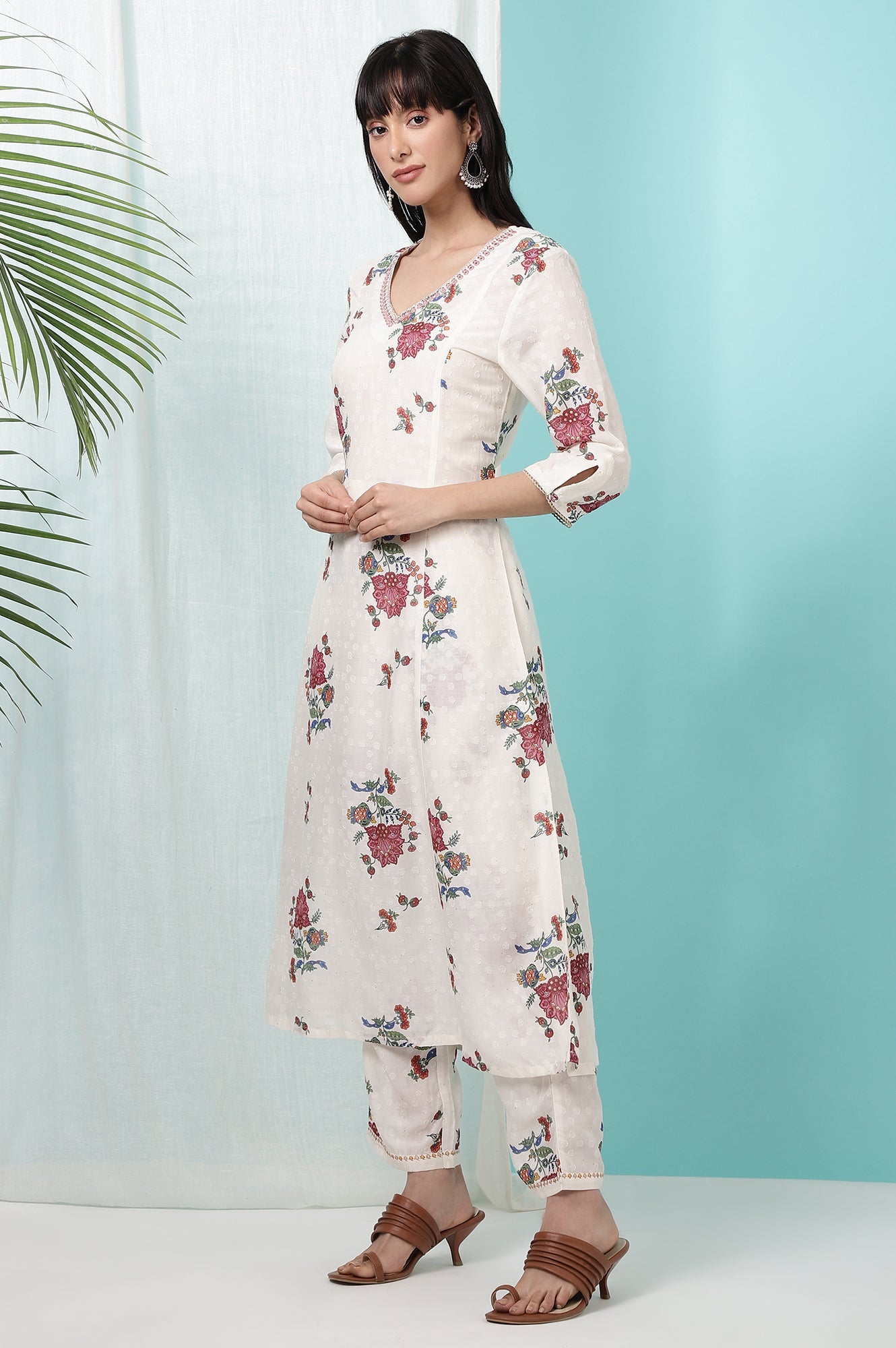 White Floral Printed Textured Dobby Flared Kurta