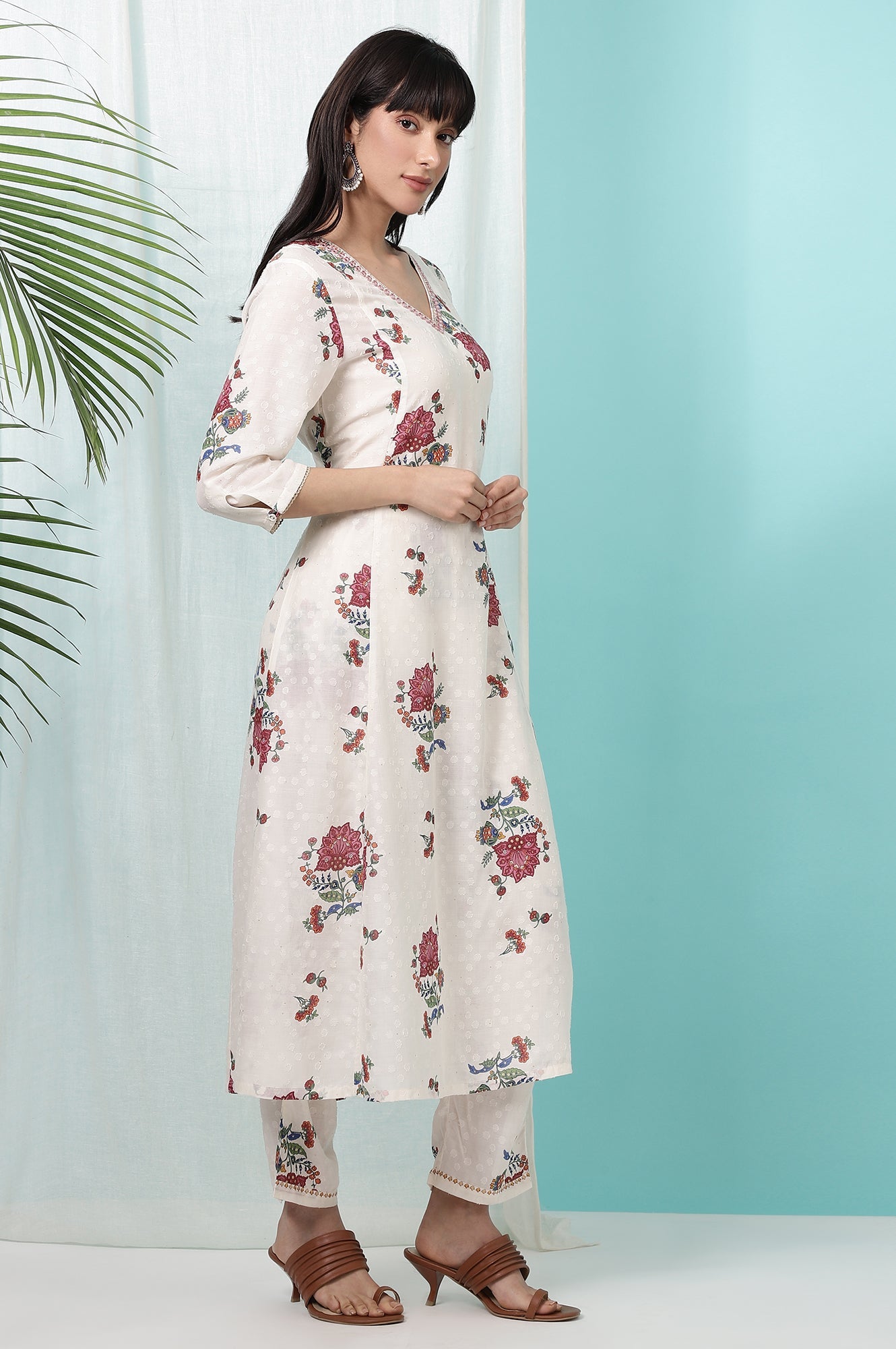 White Floral Printed Textured Dobby Flared Kurta