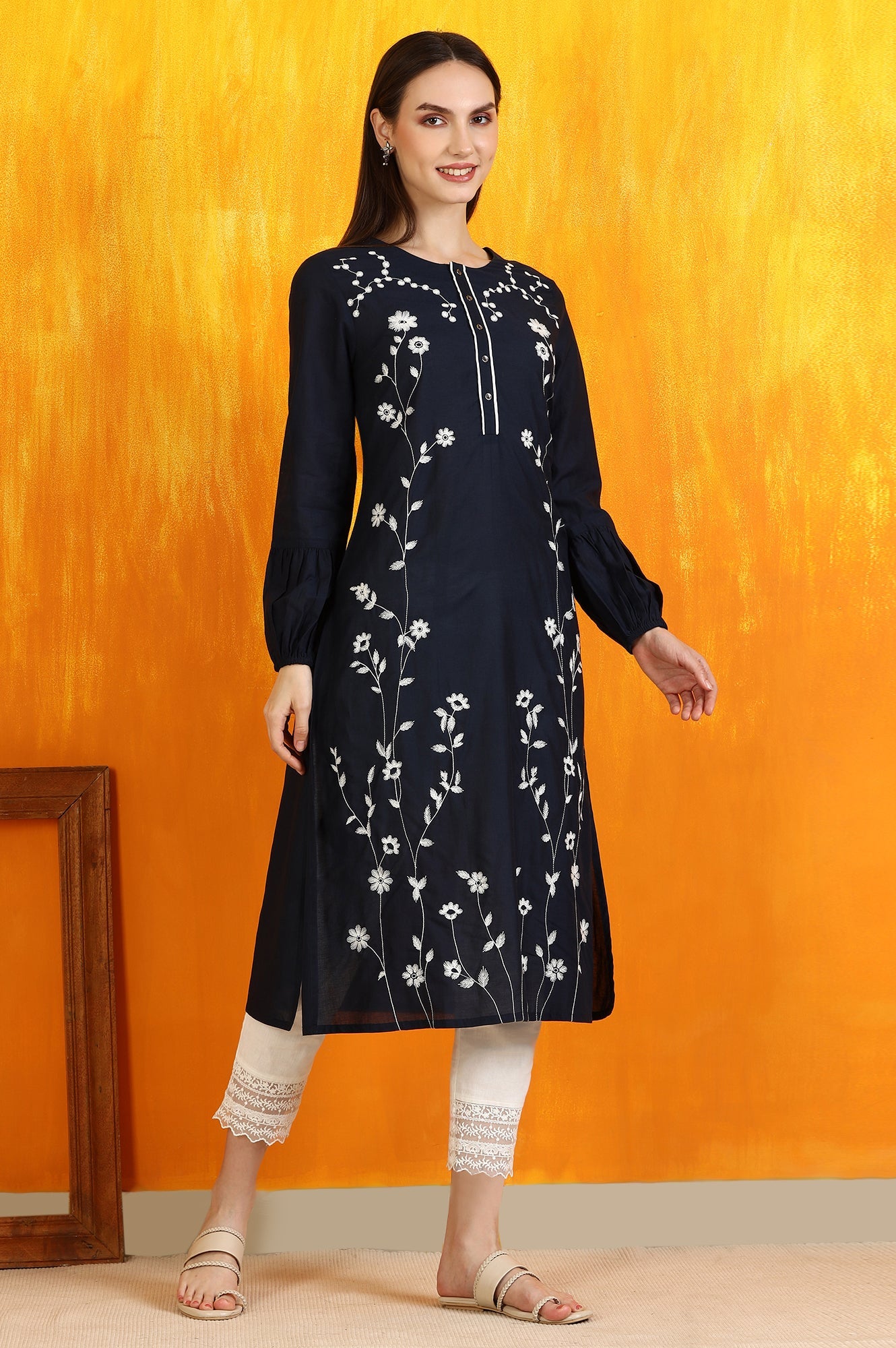Black Thread Embroidered Cotton Modal Straight Kurta