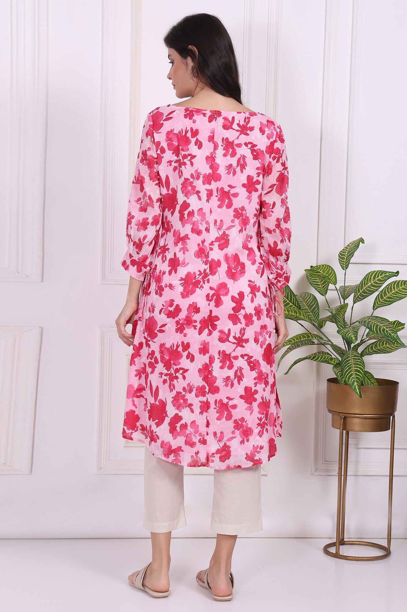 https://cdn.shopify.com/s/files/1/0776/0419/2550/files/W12669-125366_5.jpg?v=1764652160