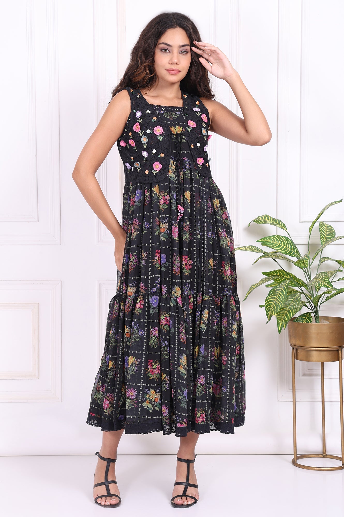 https://cdn.shopify.com/s/files/1/0776/0419/2550/files/W12969-125847_1.jpg?v=1762589055
