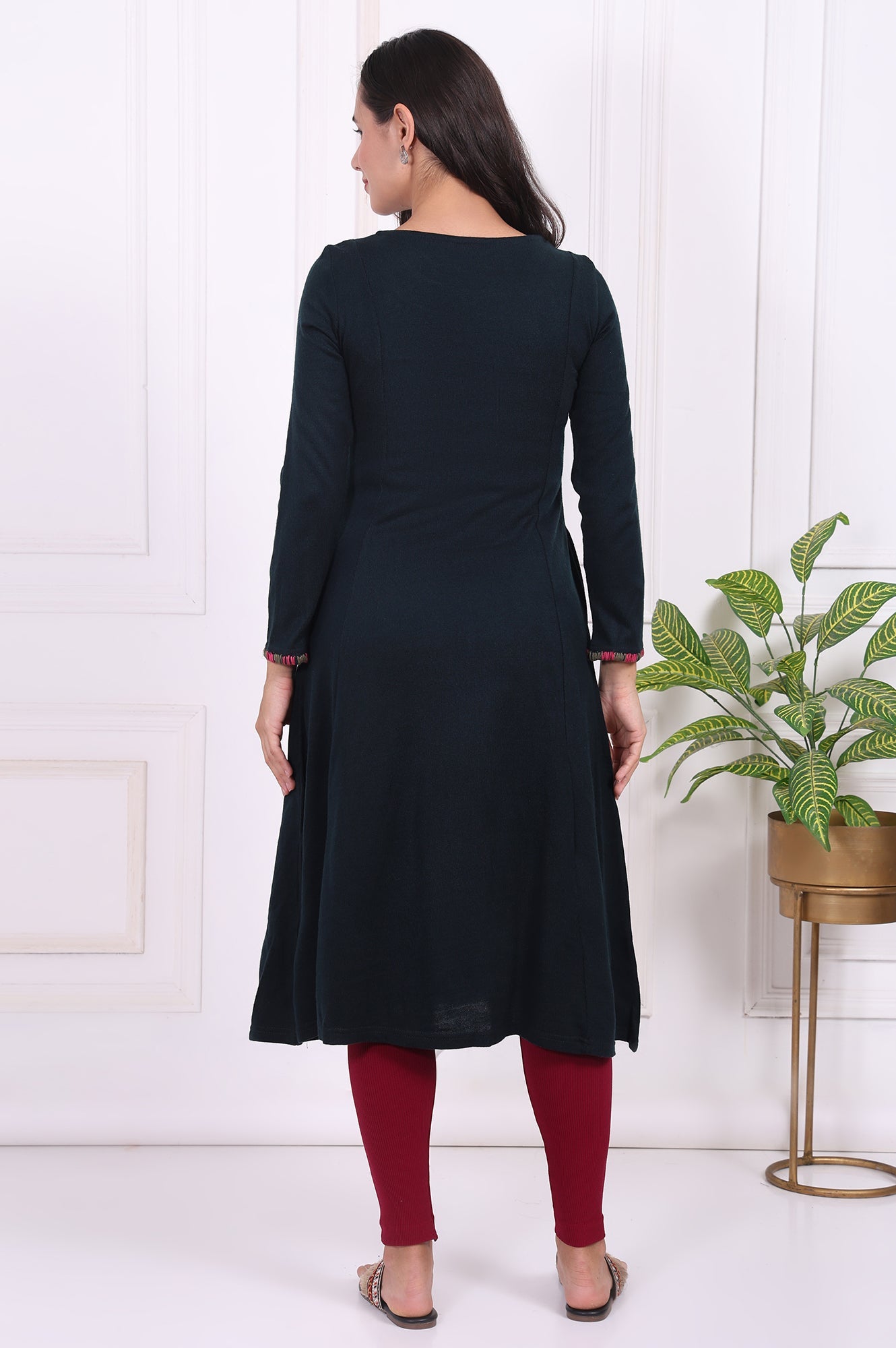 https://cdn.shopify.com/s/files/1/0776/0419/2550/files/W13309-223864_5.jpg?v=1764652165
