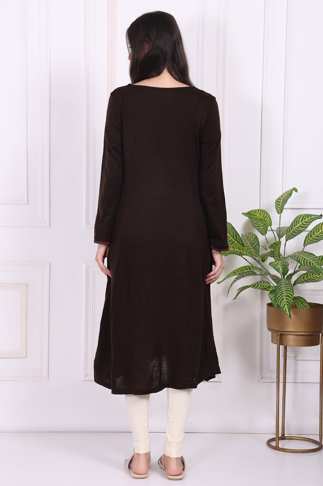 https://cdn.shopify.com/s/files/1/0776/0419/2550/files/W13309-224578_5.jpg?v=1764652166
