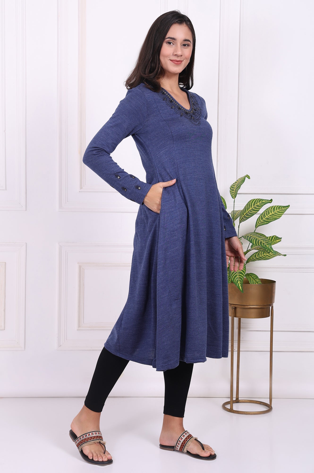 https://cdn.shopify.com/s/files/1/0776/0419/2550/files/W13415-214262_6.jpg?v=1764652165