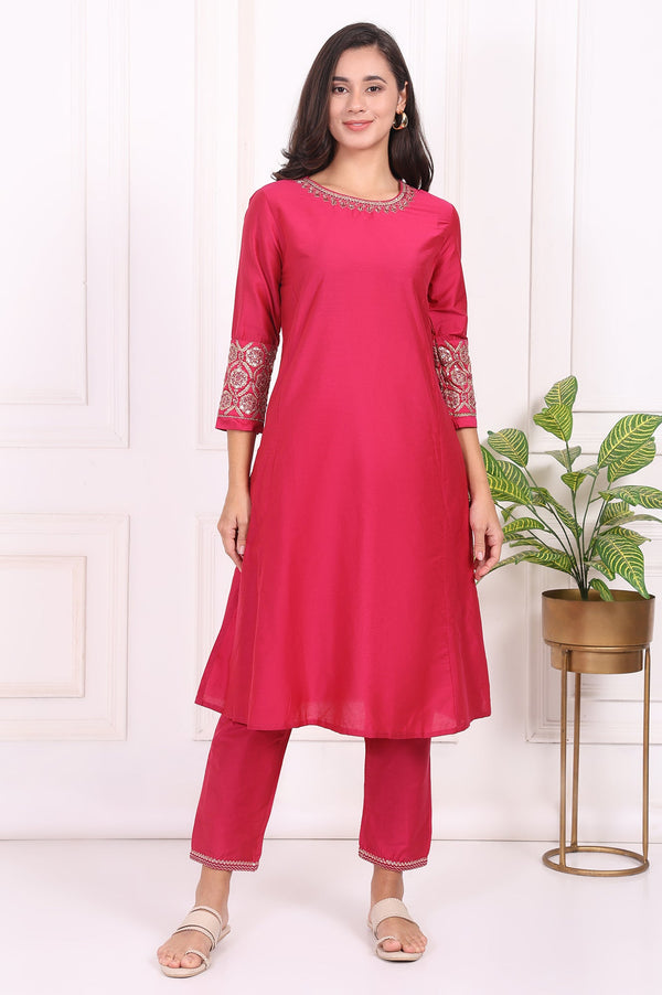 Pink Solid Metallic Embroidered Straight Kurta