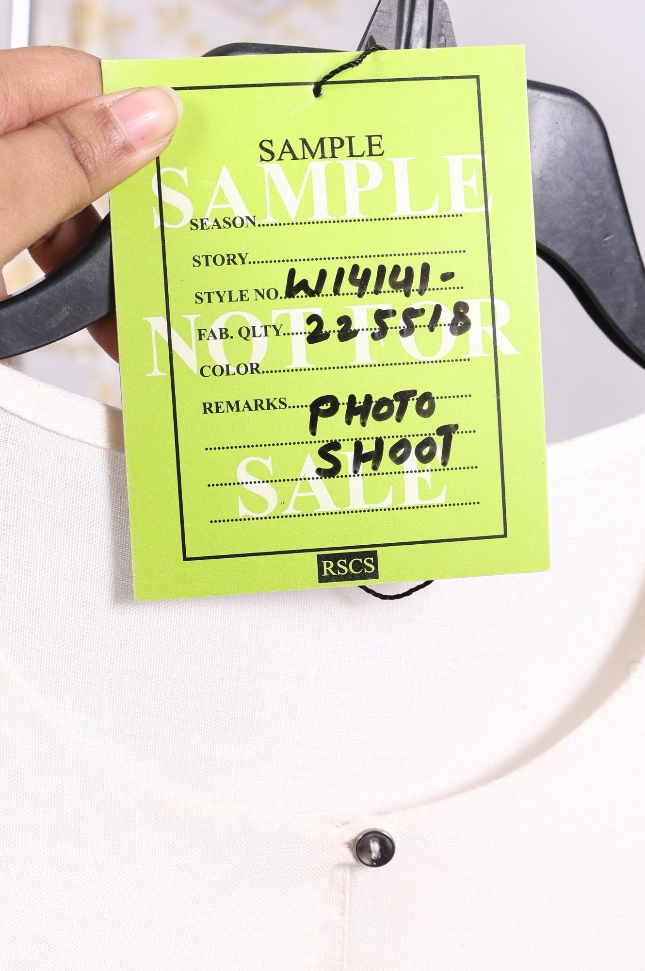 https://cdn.shopify.com/s/files/1/0776/0419/2550/files/W14141-225518_6.jpg?v=1768281447
