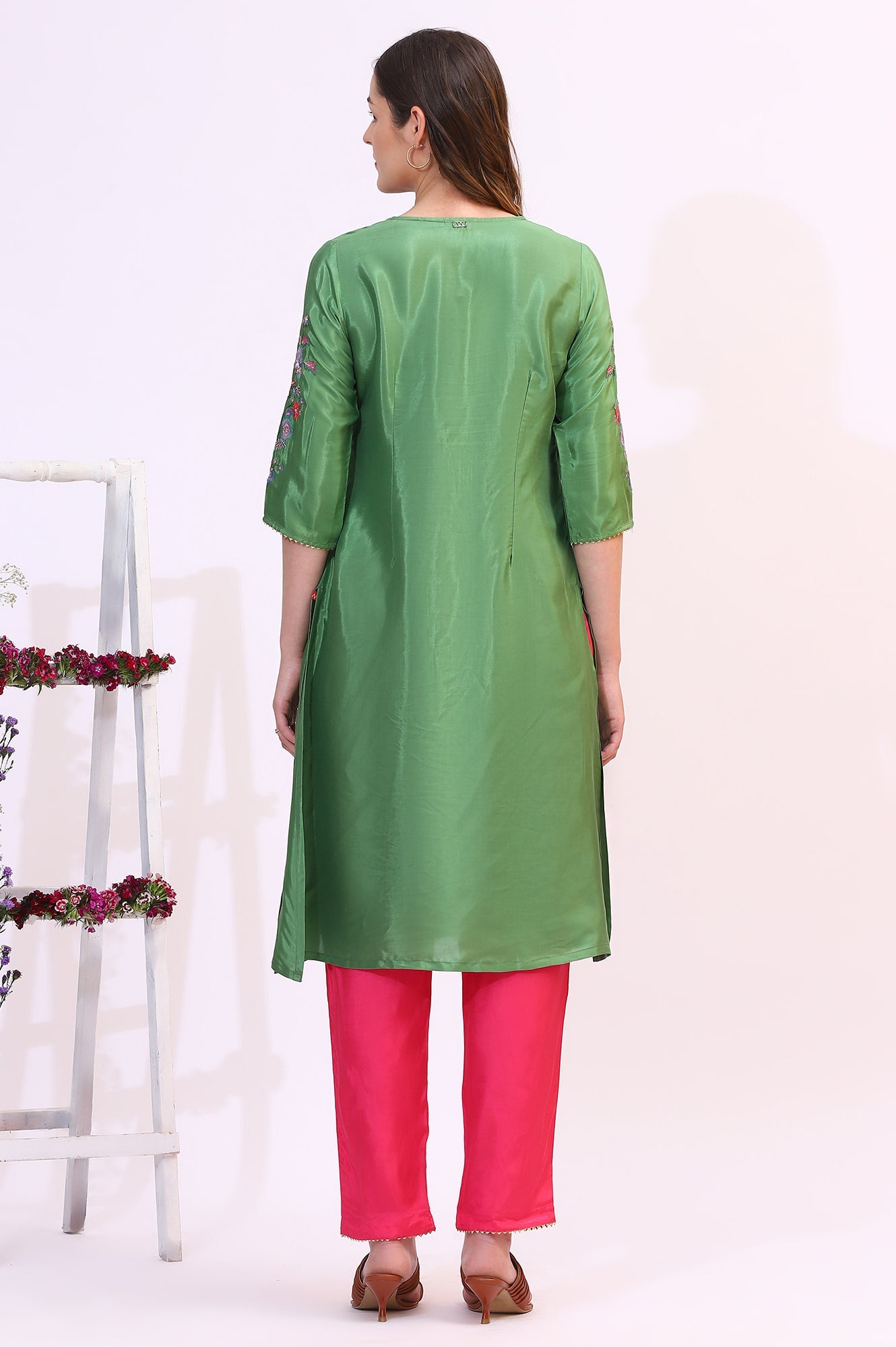 Green Embroidered Shantung Straight Kurta