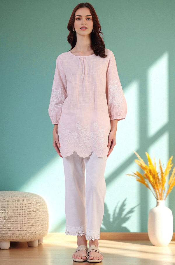 Pink Embroidered Pure Cotton Scalloped Western Top