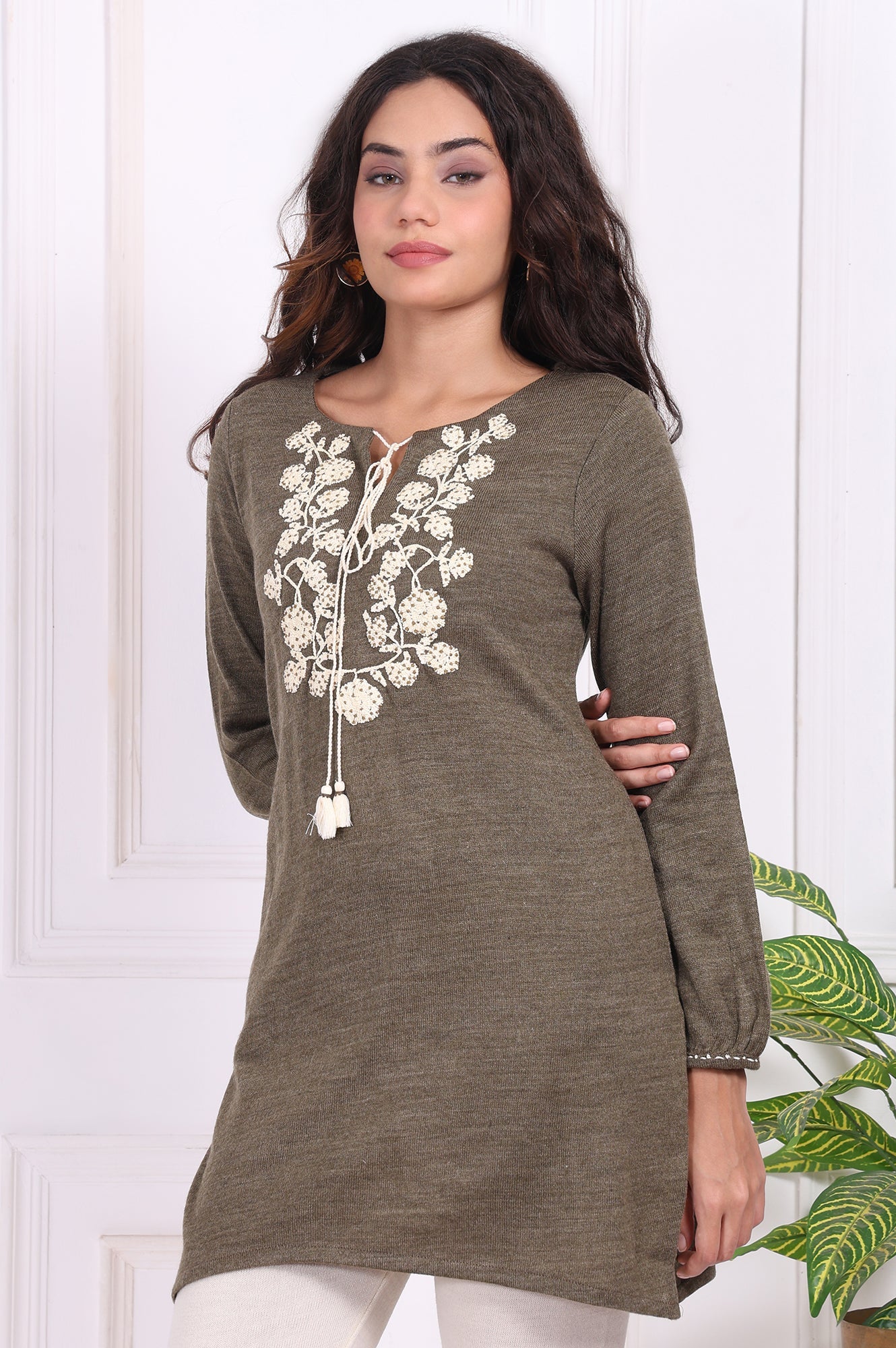 https://cdn.shopify.com/s/files/1/0776/0419/2550/files/W31428-223872_4.jpg?v=1762589060