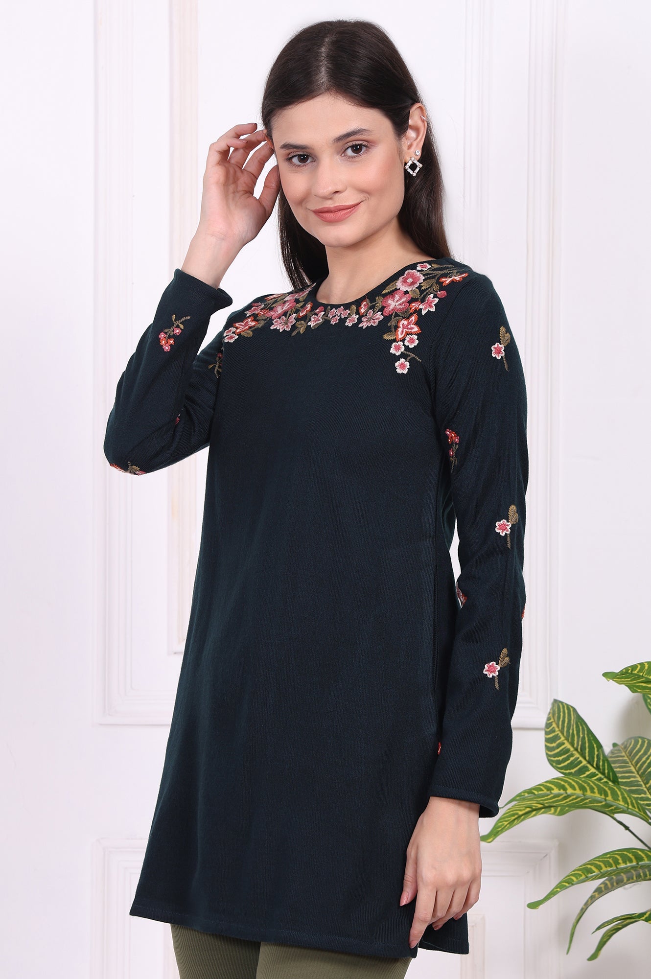https://cdn.shopify.com/s/files/1/0776/0419/2550/files/W31431-223864_4.jpg?v=1764652187
