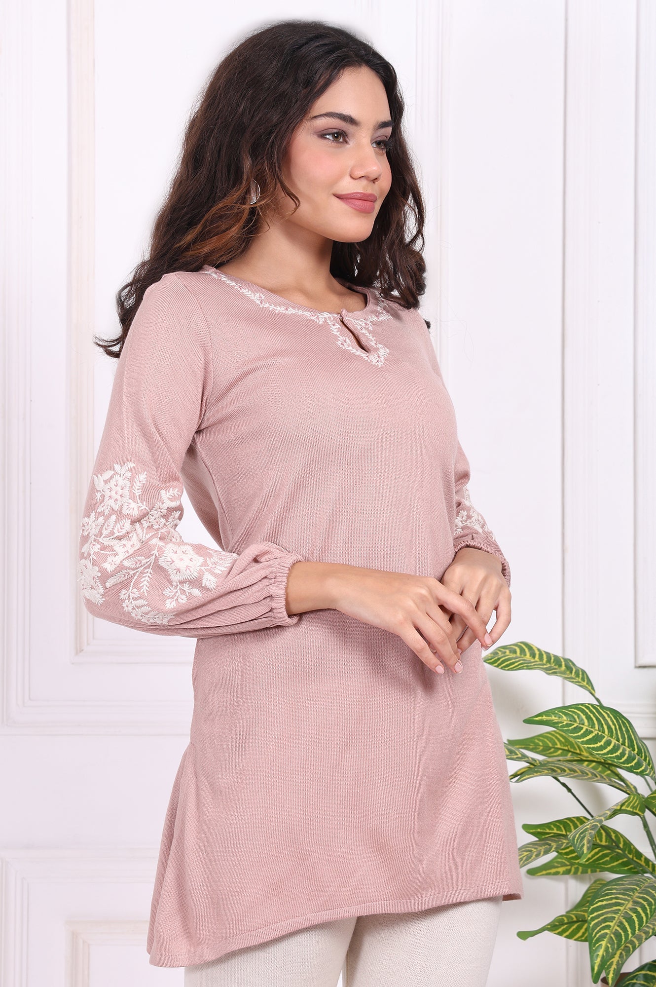 https://cdn.shopify.com/s/files/1/0776/0419/2550/files/W31435-212150_6.jpg?v=1762589059