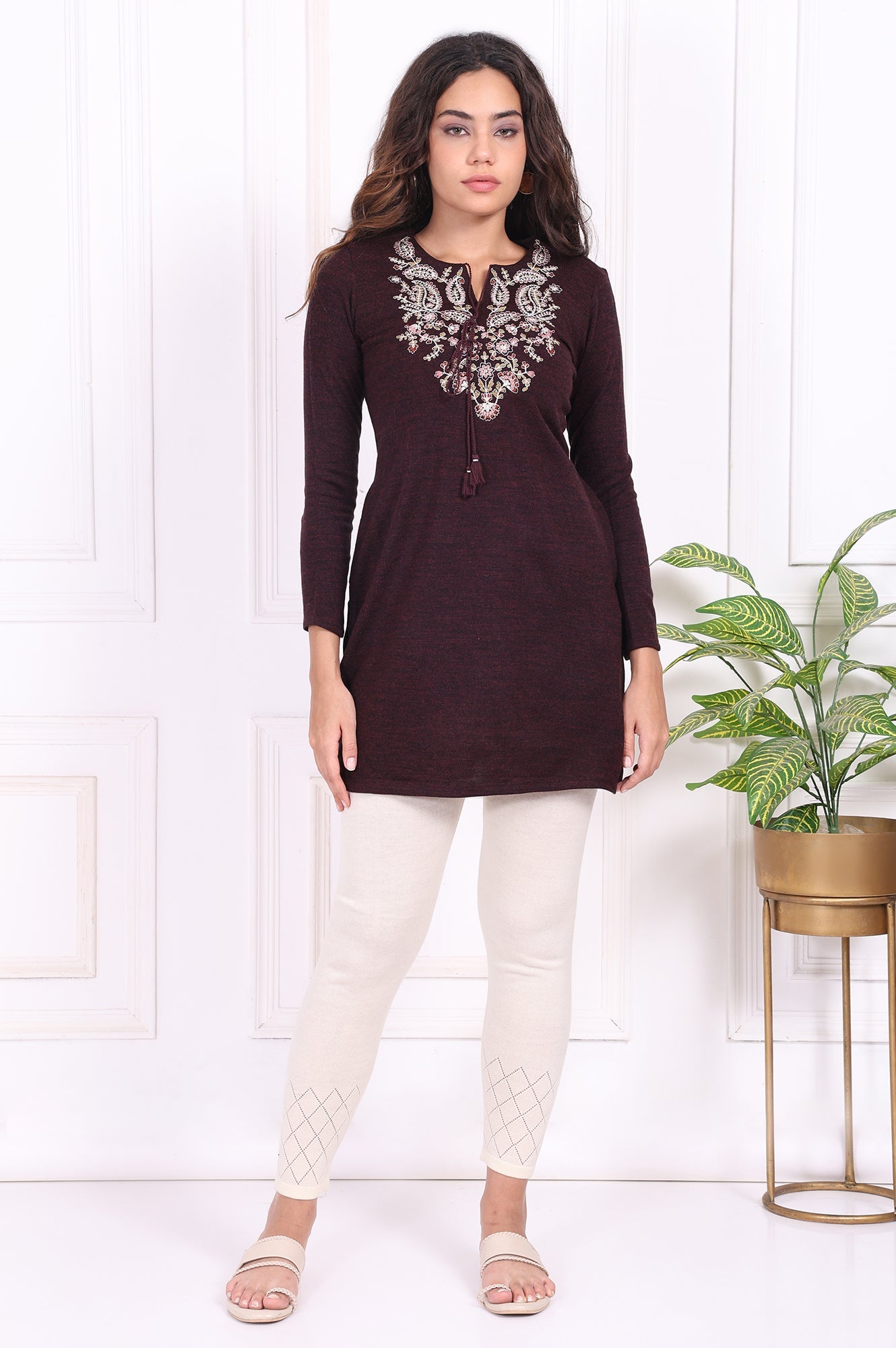 https://cdn.shopify.com/s/files/1/0776/0419/2550/files/W31440-223867_2.jpg?v=1762589060