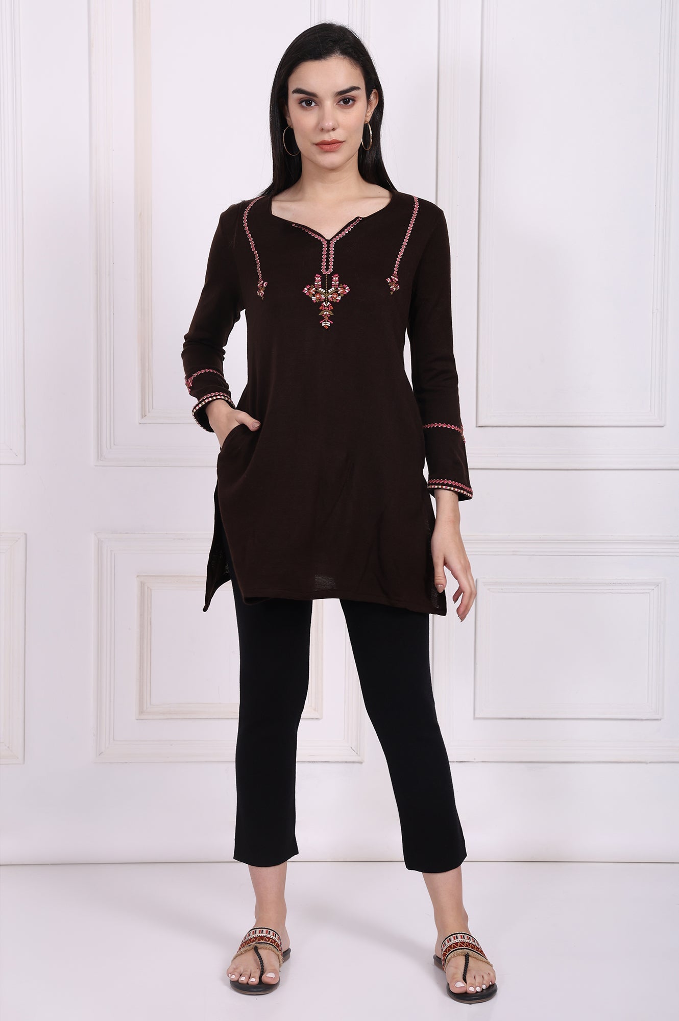 https://cdn.shopify.com/s/files/1/0776/0419/2550/files/W31446-224578_2.jpg?v=1761281241