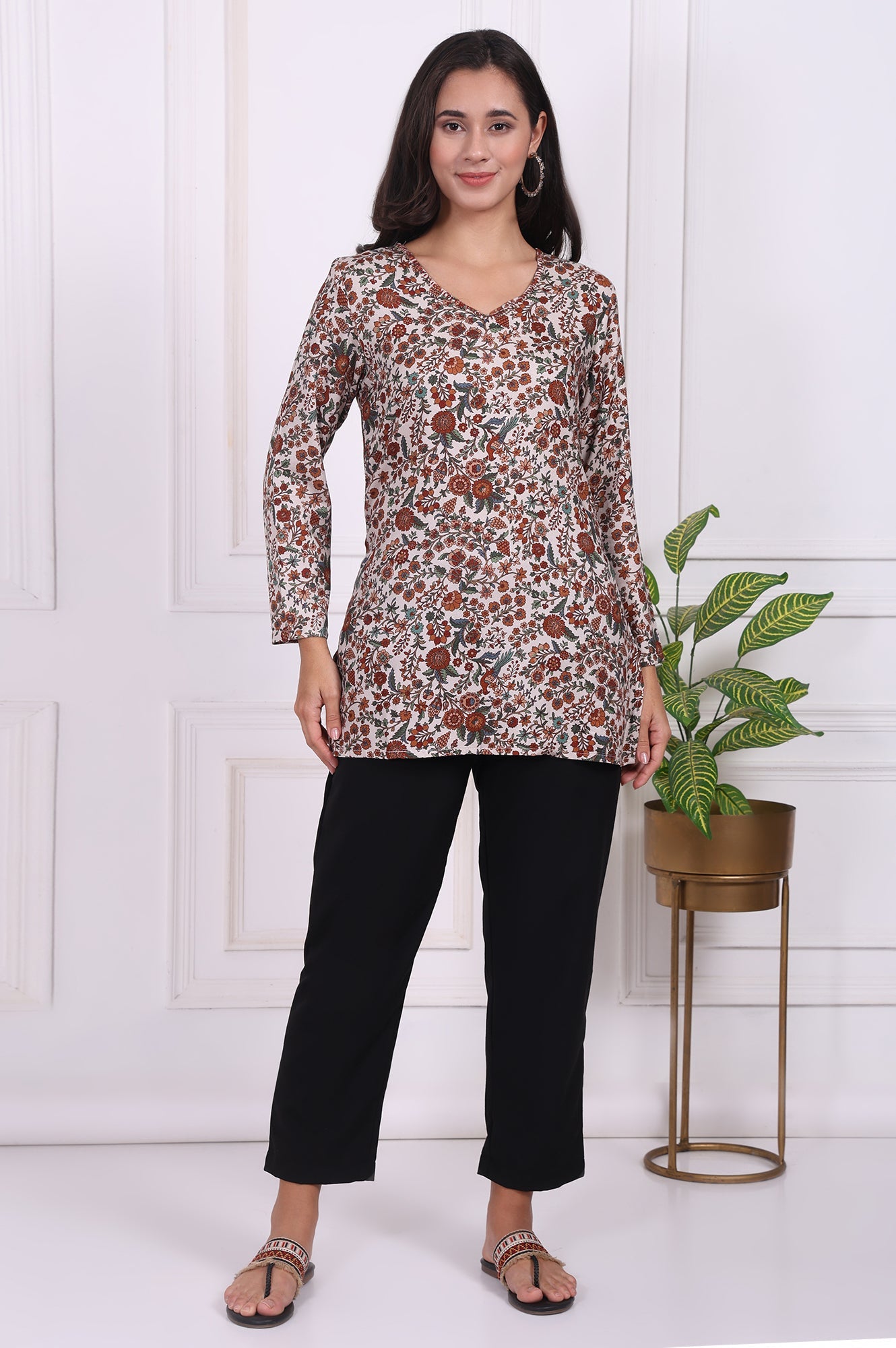 https://cdn.shopify.com/s/files/1/0776/0419/2550/files/W31448-126794_2.jpg?v=1764652188
