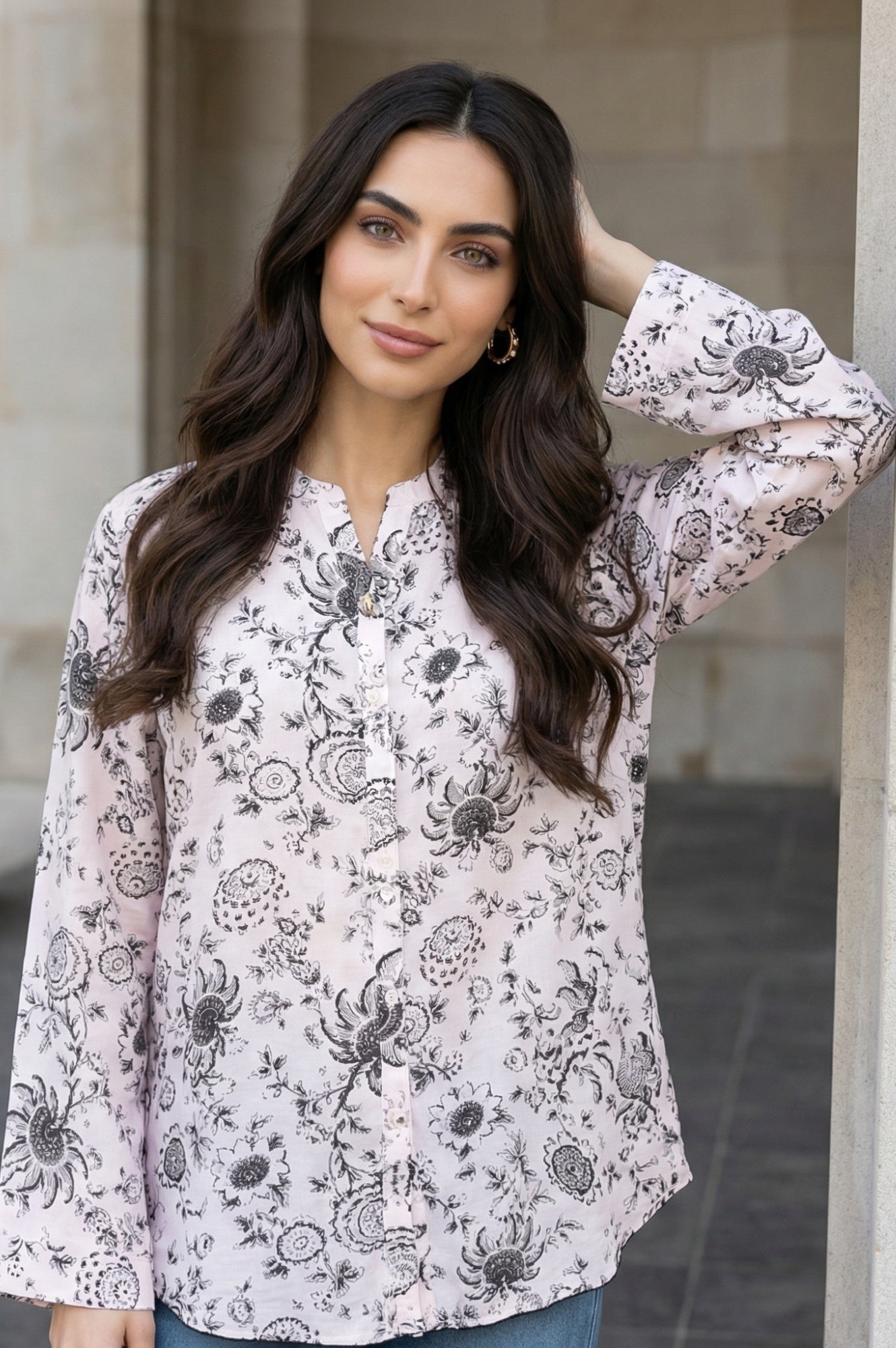 https://cdn.shopify.com/s/files/1/0776/0419/2550/files/W31489-127119_1.jpg?v=1770798387