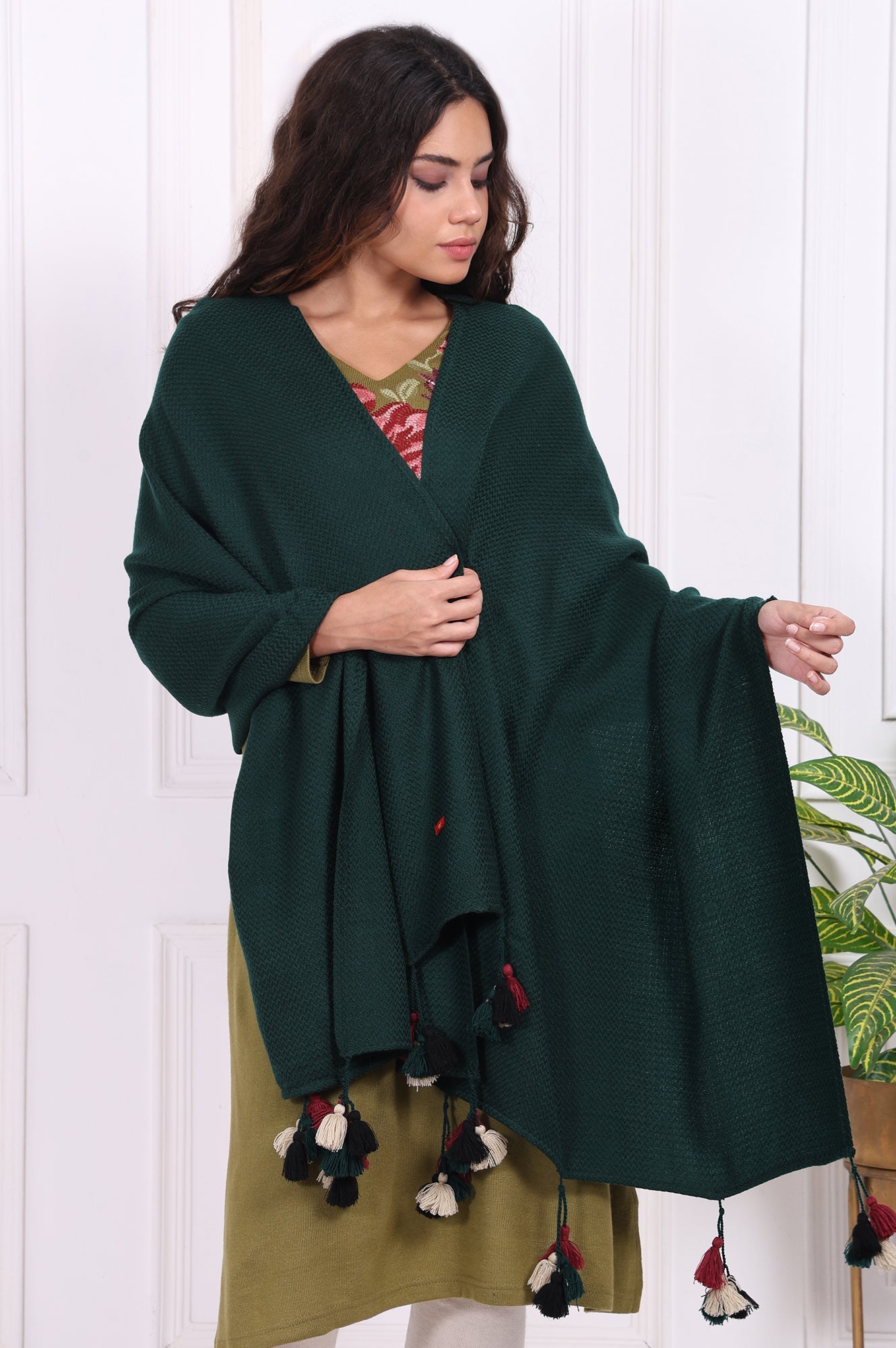https://cdn.shopify.com/s/files/1/0776/0419/2550/files/W82638-224689_2.jpg?v=1762589065