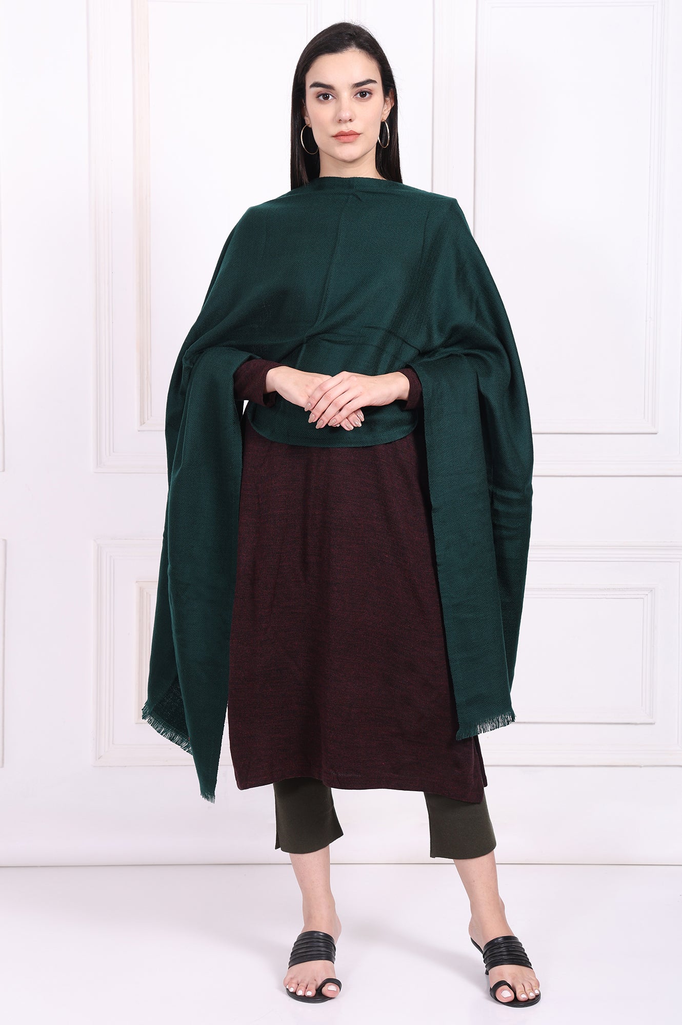 https://cdn.shopify.com/s/files/1/0776/0419/2550/files/W82645-220145_1.jpg?v=1761280830