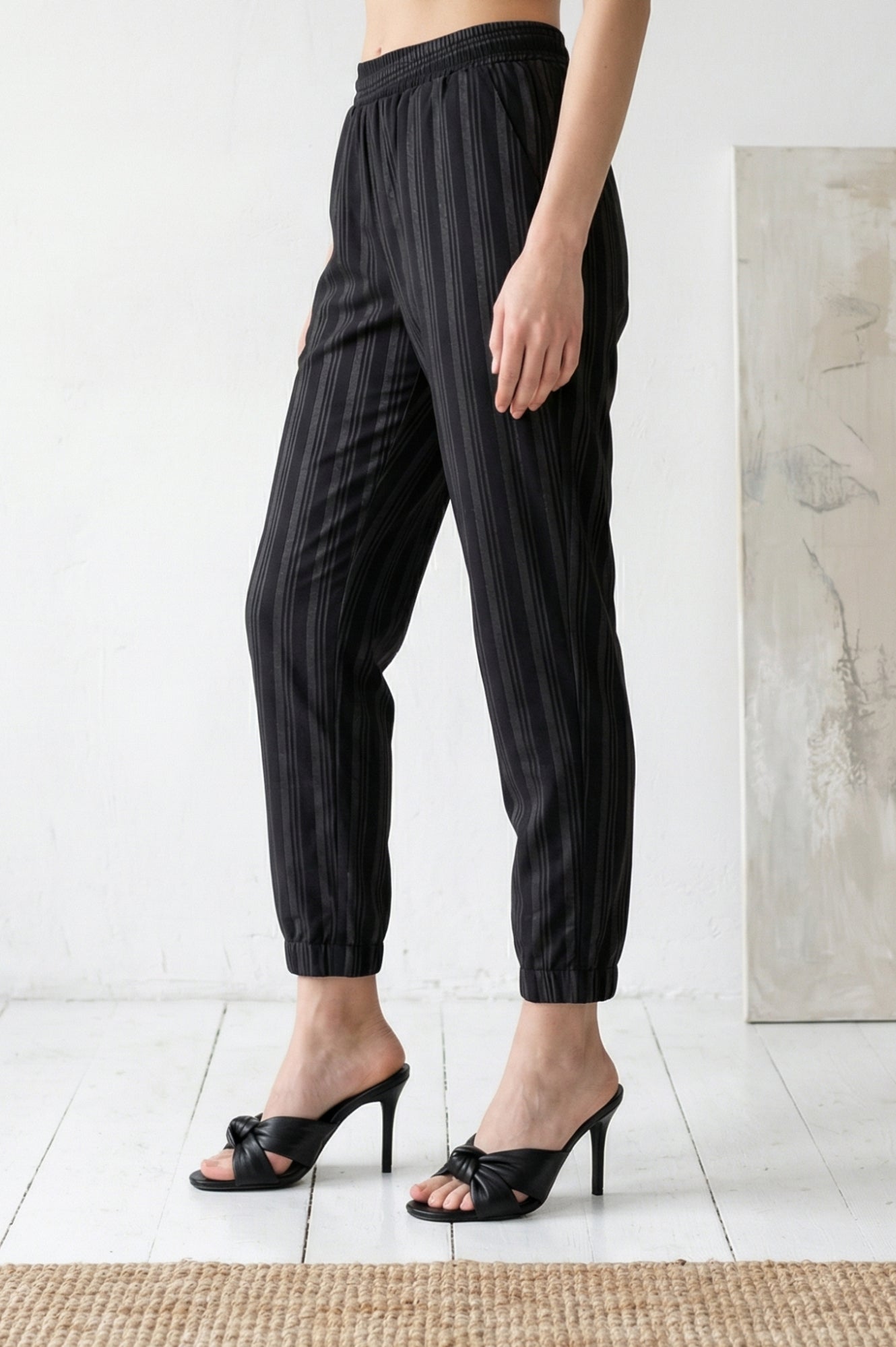 https://cdn.shopify.com/s/files/1/0776/0419/2550/files/WB12830-125961_2.jpg?v=1775649279
