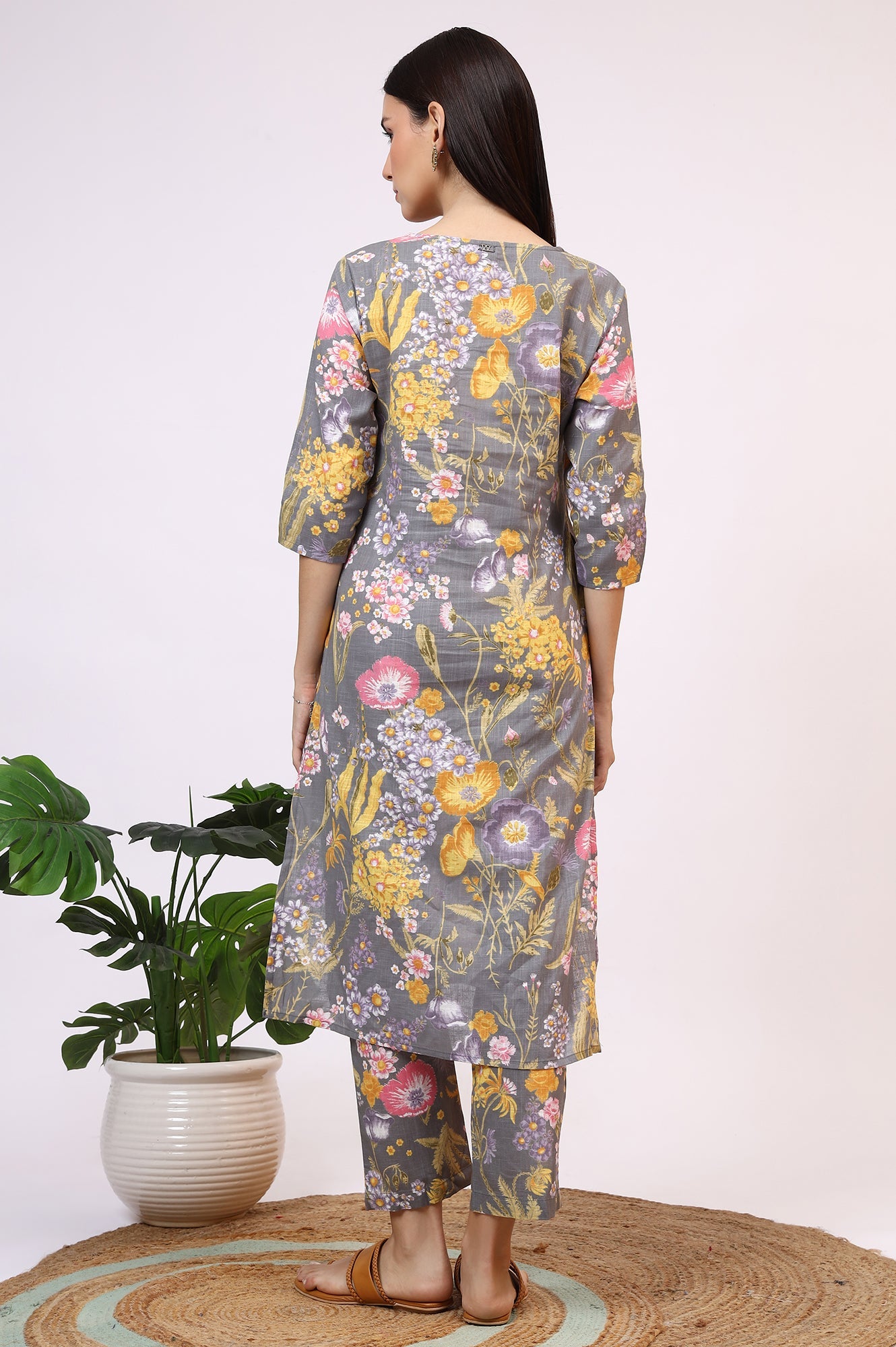 https://cdn.shopify.com/s/files/1/0776/0419/2550/files/WS11917-126705_5.jpg?v=1753188953