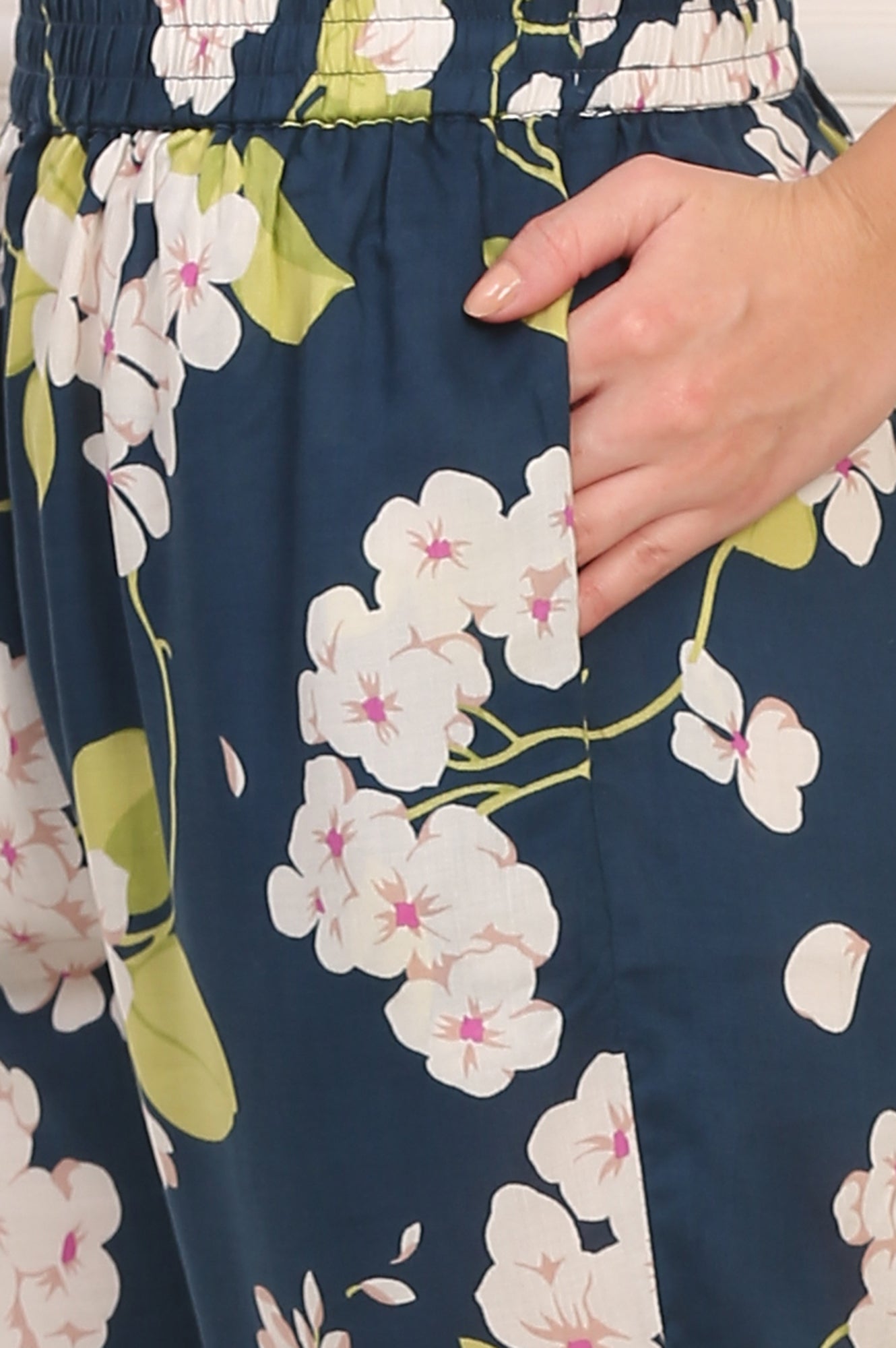 Navy Blue Floral Printed Straight Pure Cotton Kurta and Straight Pants Co-ord Set