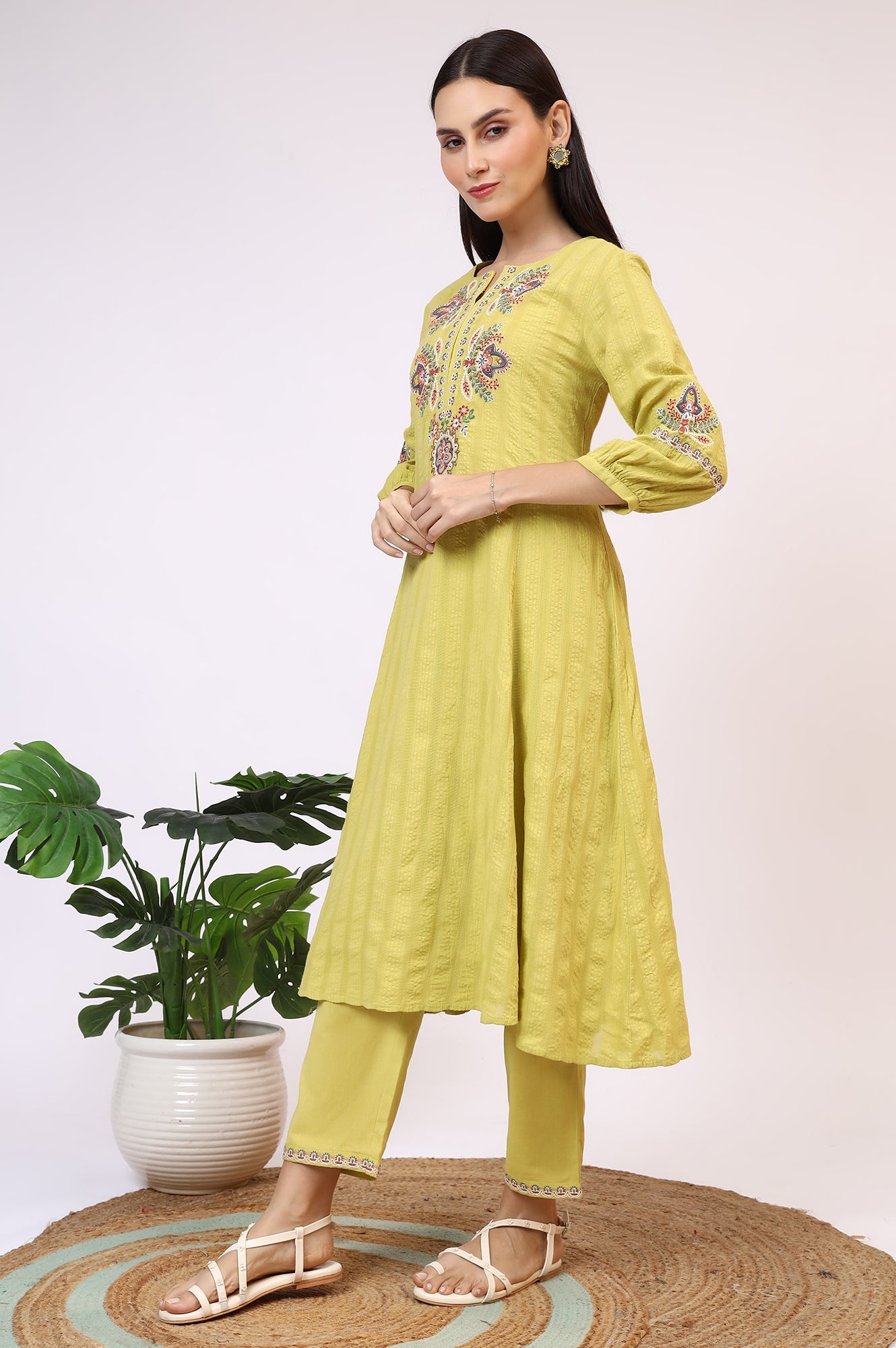 https://cdn.shopify.com/s/files/1/0776/0419/2550/files/WS12176-223029_4.jpg?v=1756280780