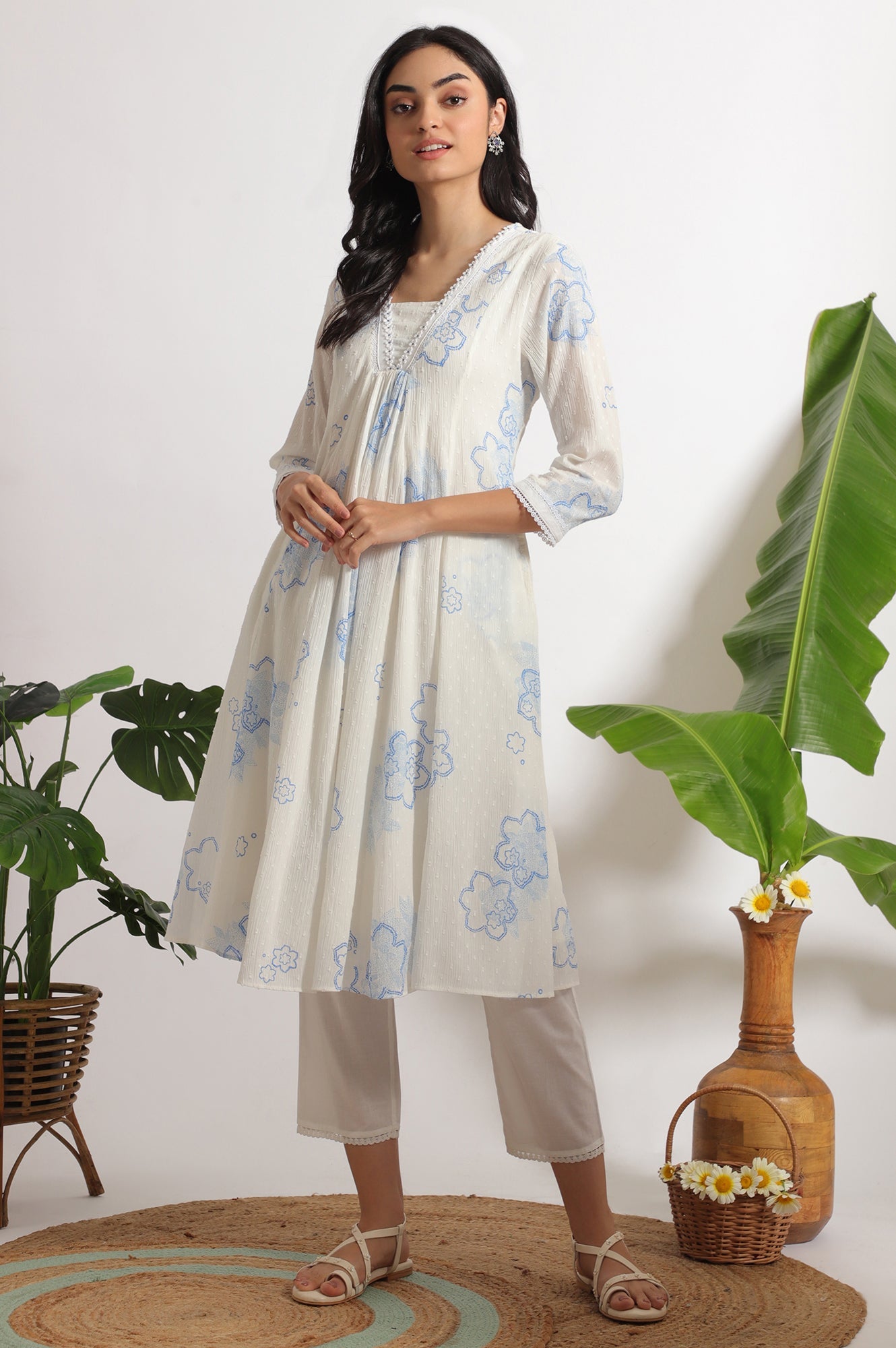 https://cdn.shopify.com/s/files/1/0776/0419/2550/files/WS12455-125394_2.jpg?v=1753188992