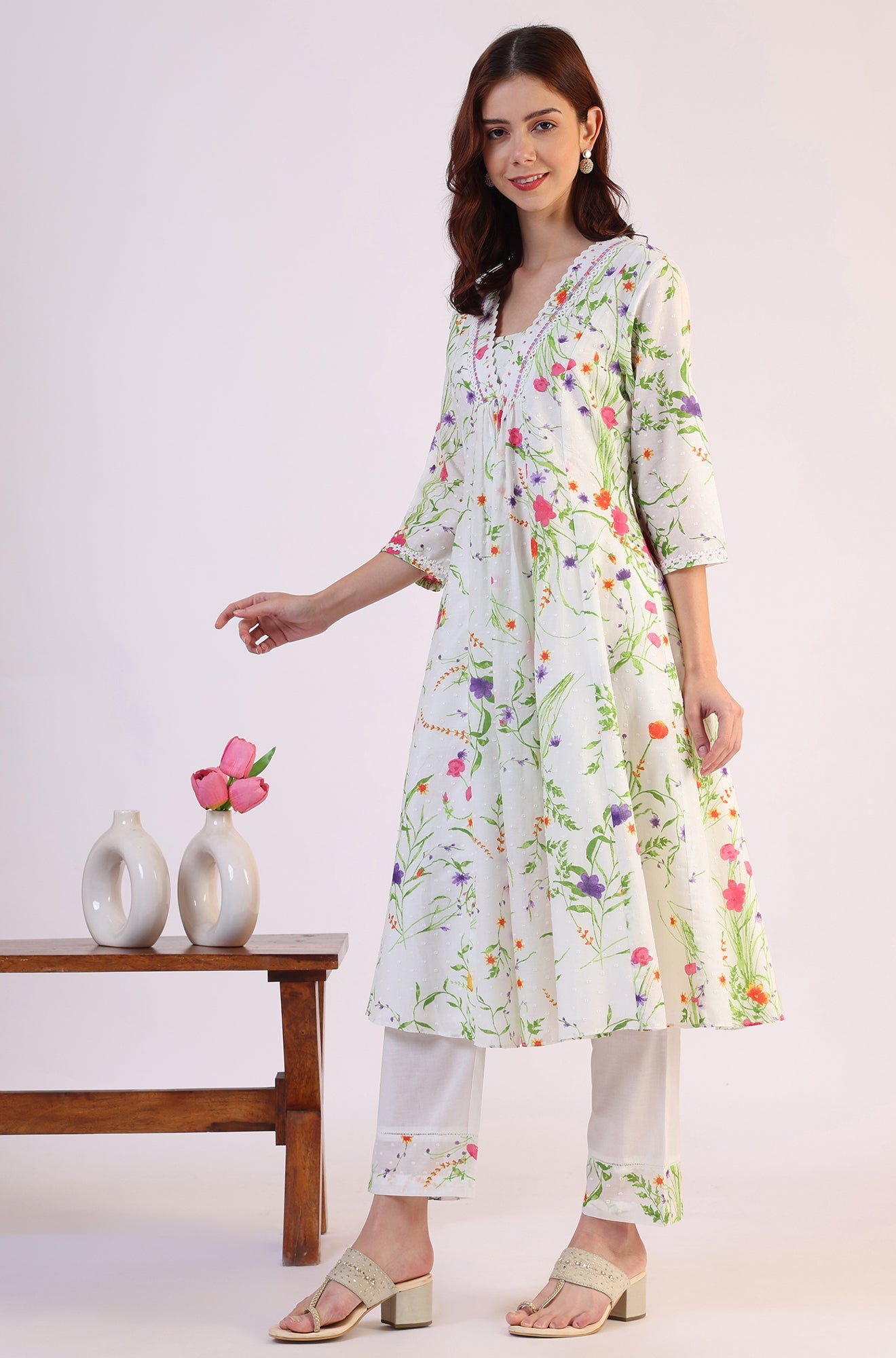https://cdn.shopify.com/s/files/1/0776/0419/2550/files/WS12546-125273_4.jpg?v=1753189000