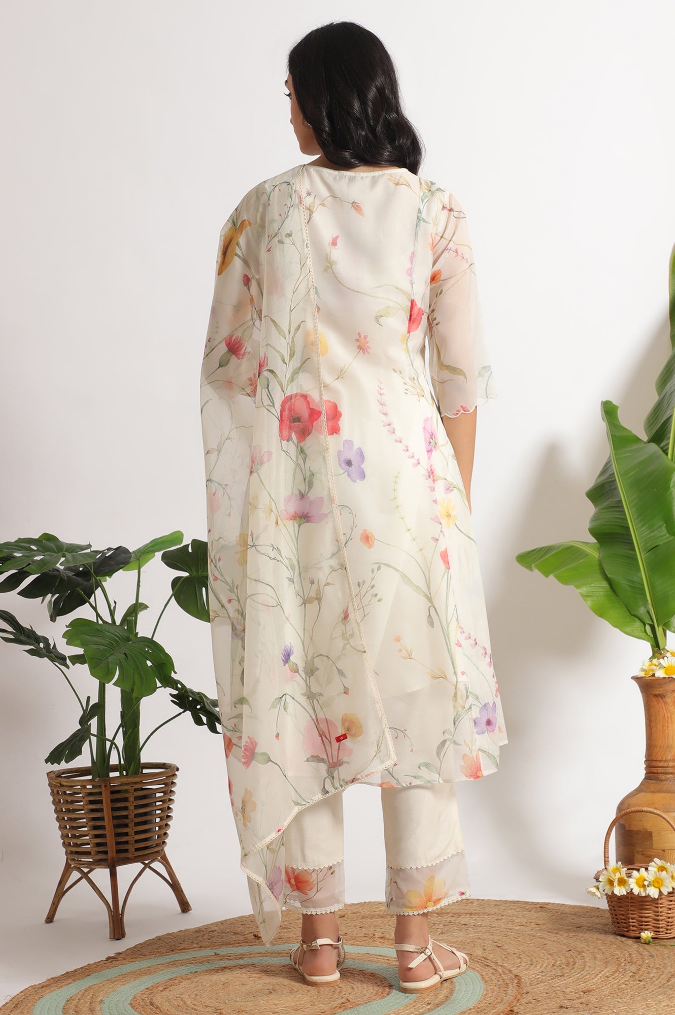 https://cdn.shopify.com/s/files/1/0776/0419/2550/files/WS12553-123946_5.jpg?v=1742562681