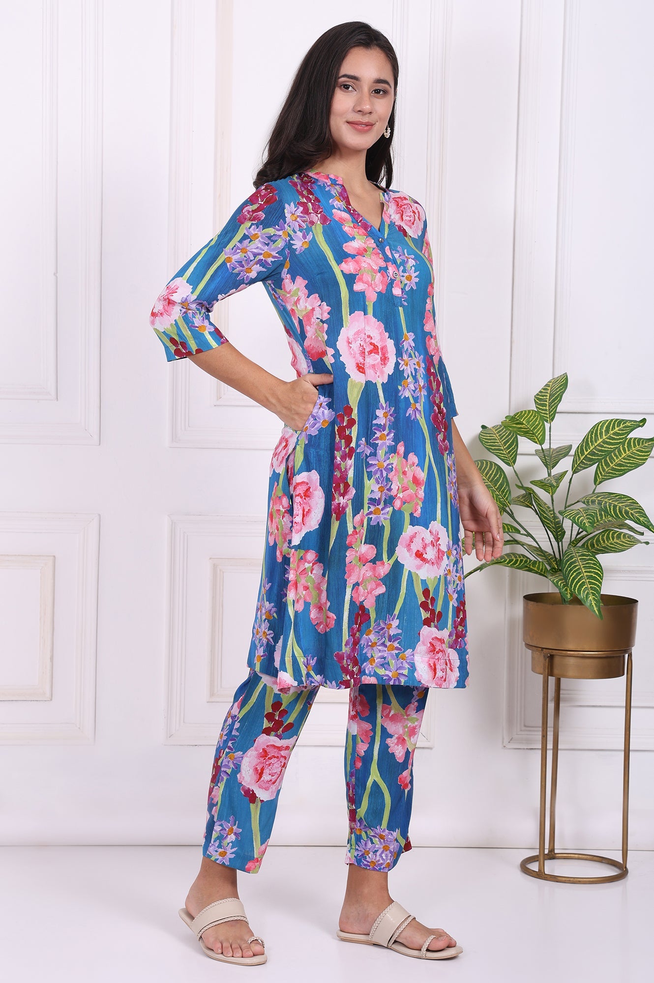 https://cdn.shopify.com/s/files/1/0776/0419/2550/files/WS12646-125341_6_98b8811c-4bb8-4884-aa62-c6757531be17.jpg?v=1764652182