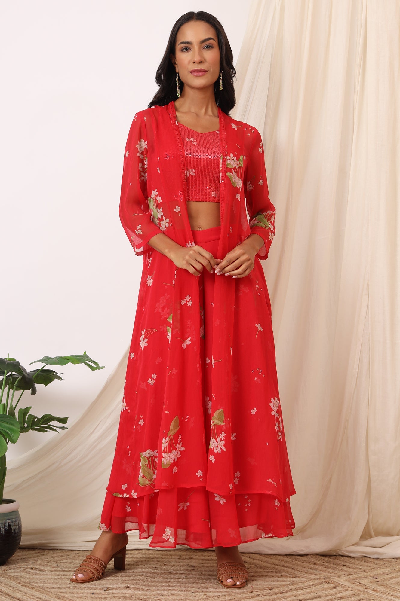 https://cdn.shopify.com/s/files/1/0776/0419/2550/files/WS12684-125806_2.jpg?v=1745576406