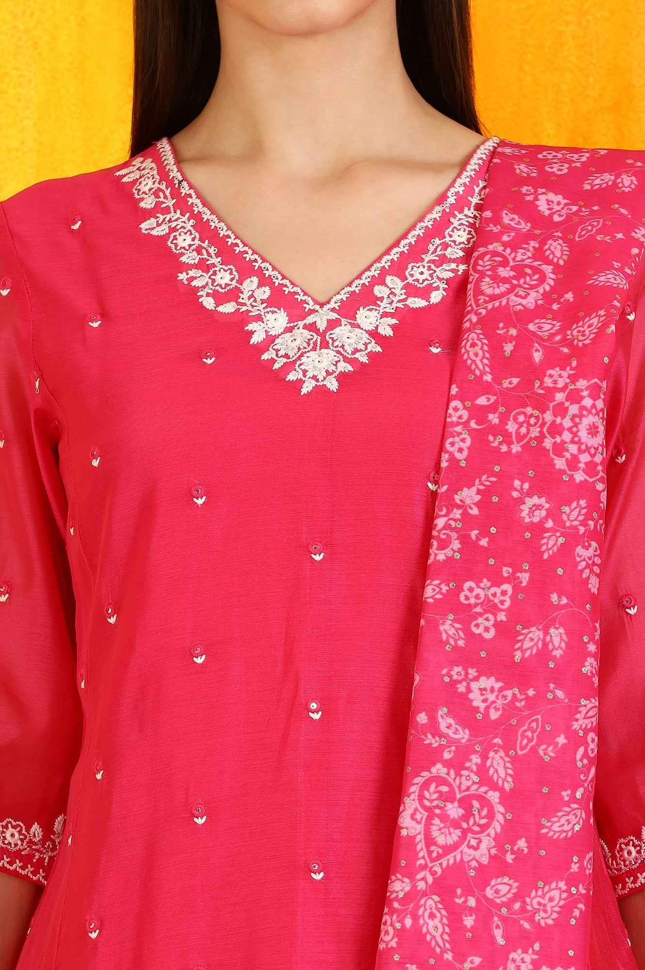 Pink Embroidered Chanderi Panelled Kurta, Cropped Pants and Dupatta Set_3