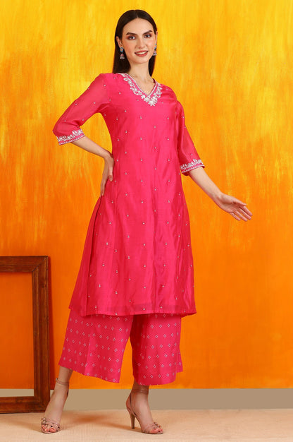 Pink Embroidered Chanderi Panelled Kurta, Cropped Pants and Dupatta Set_6