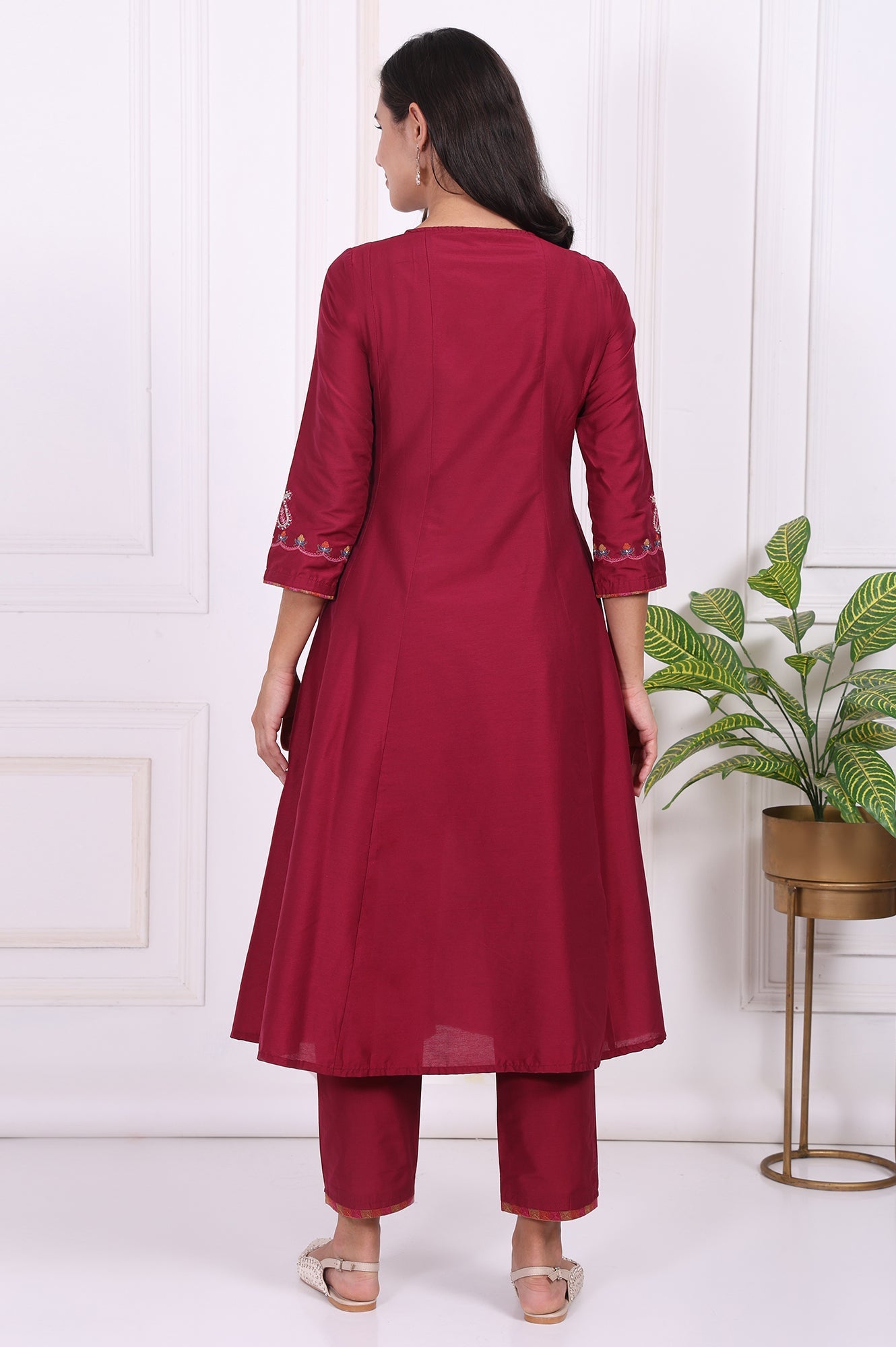 https://cdn.shopify.com/s/files/1/0776/0419/2550/files/WS12904-224476_5_ea154fb7-50d0-4094-9854-f6bb90a0f264.jpg?v=1764652162