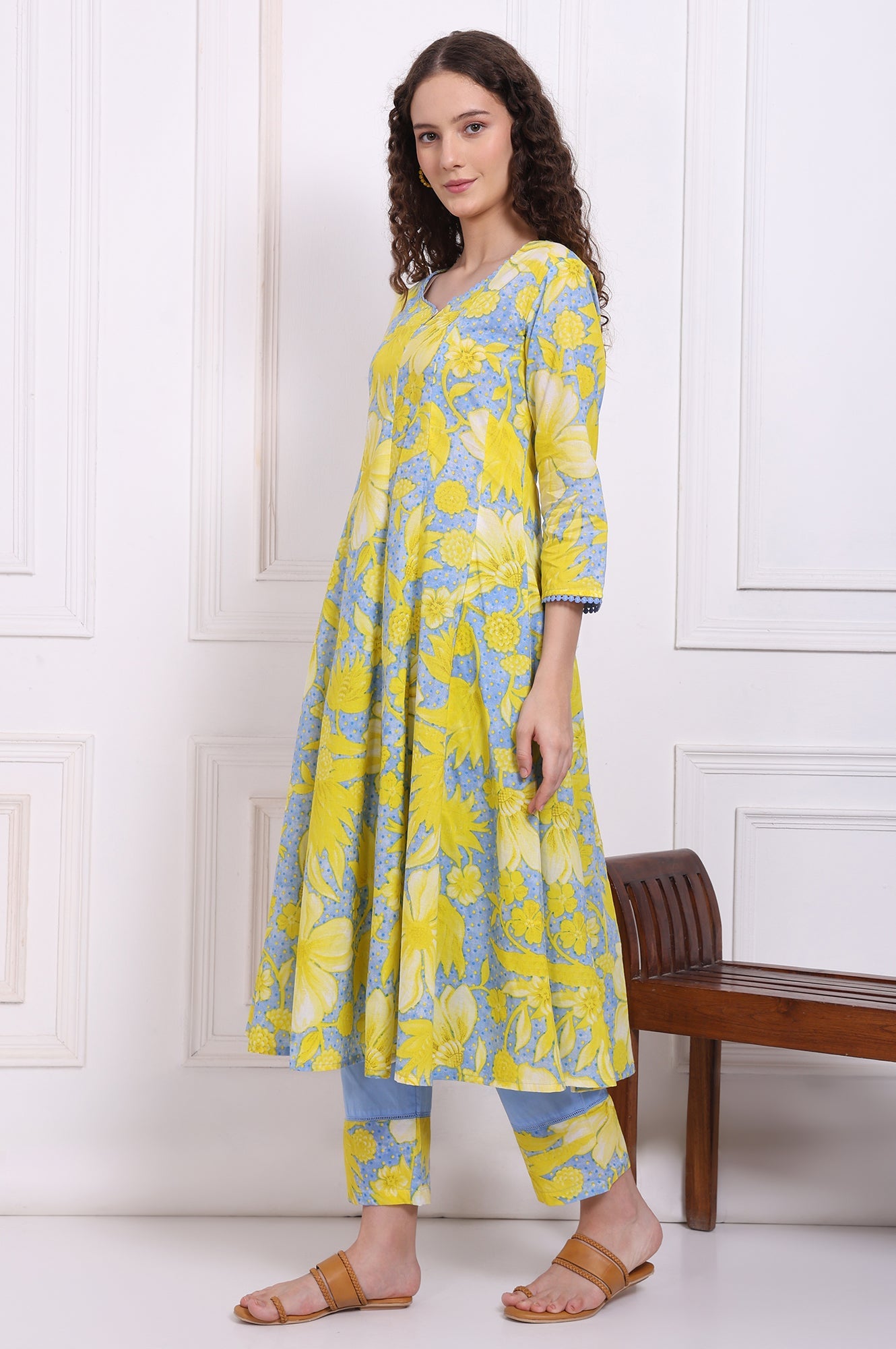 https://cdn.shopify.com/s/files/1/0776/0419/2550/files/WS12914-122027_4.jpg?v=1750232205