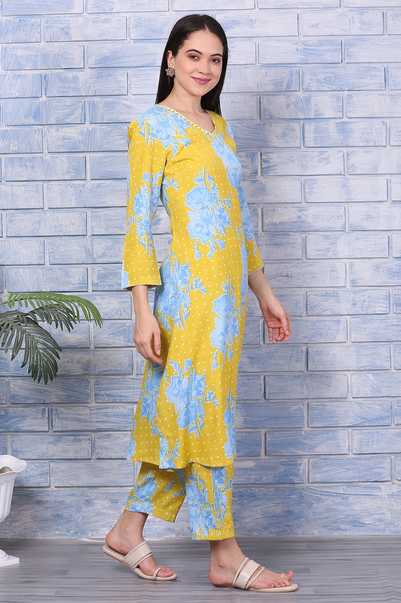 Yellow Floral Printed Lace Straight Kurta and Pants Co-ord Set