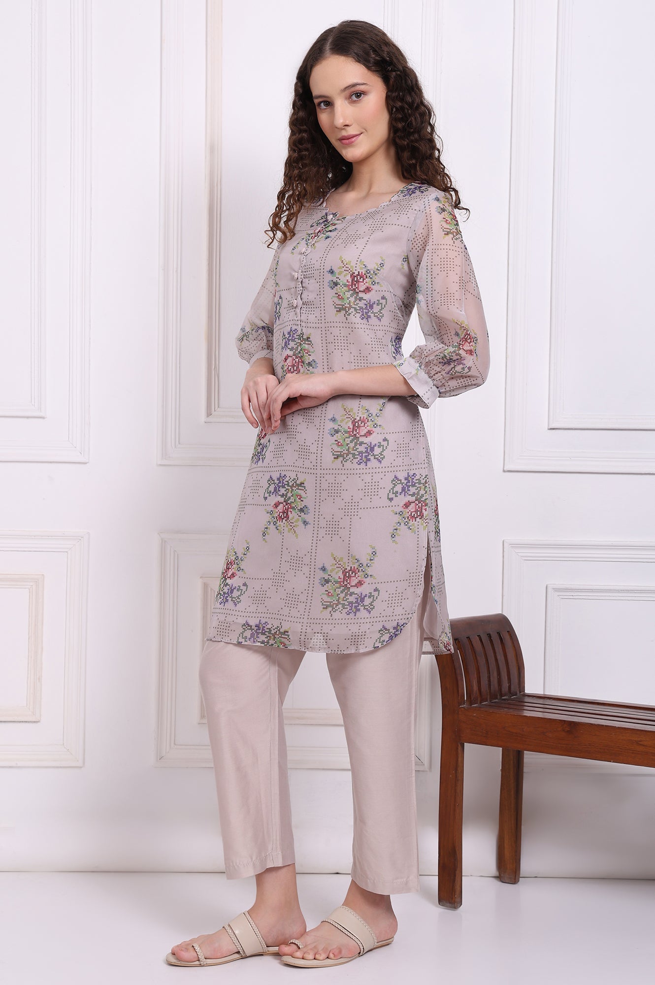 Grey Floral Printed Organza Straight Kurta and Straight Pants Set