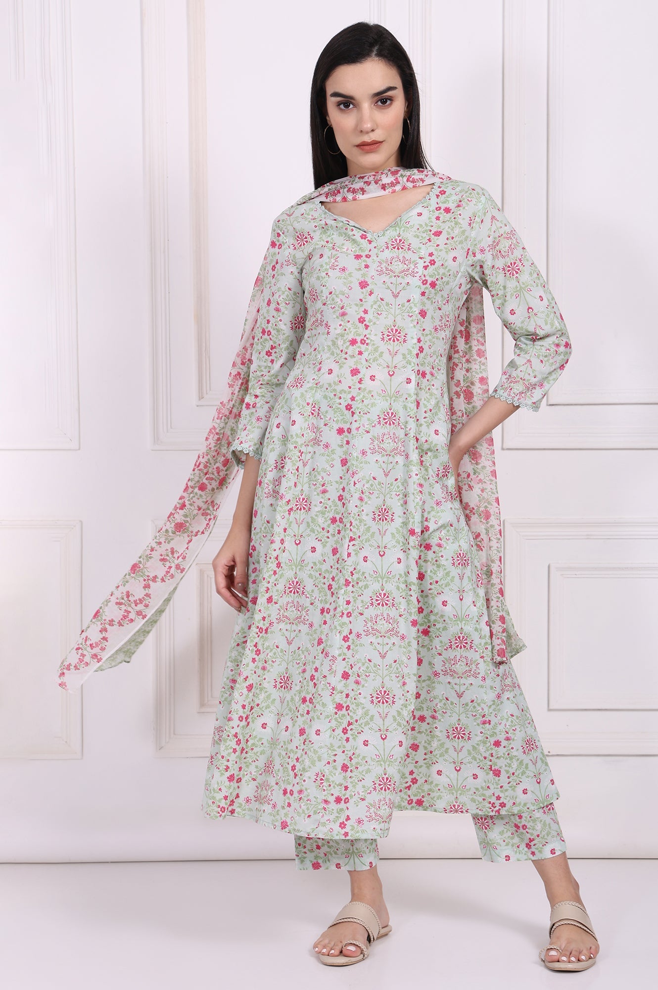 https://cdn.shopify.com/s/files/1/0776/0419/2550/files/WS13530-127095_1.jpg?v=1761279793