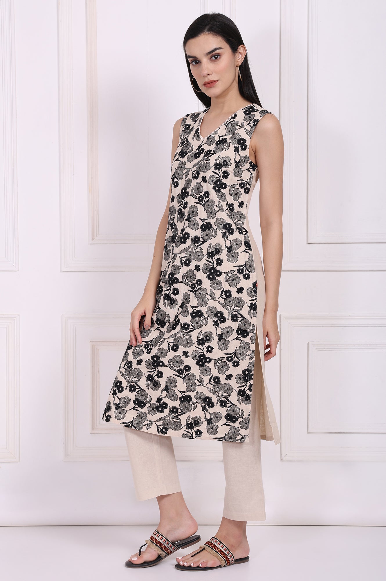 https://cdn.shopify.com/s/files/1/0776/0419/2550/files/WS13693-401061_4.jpg?v=1761279954