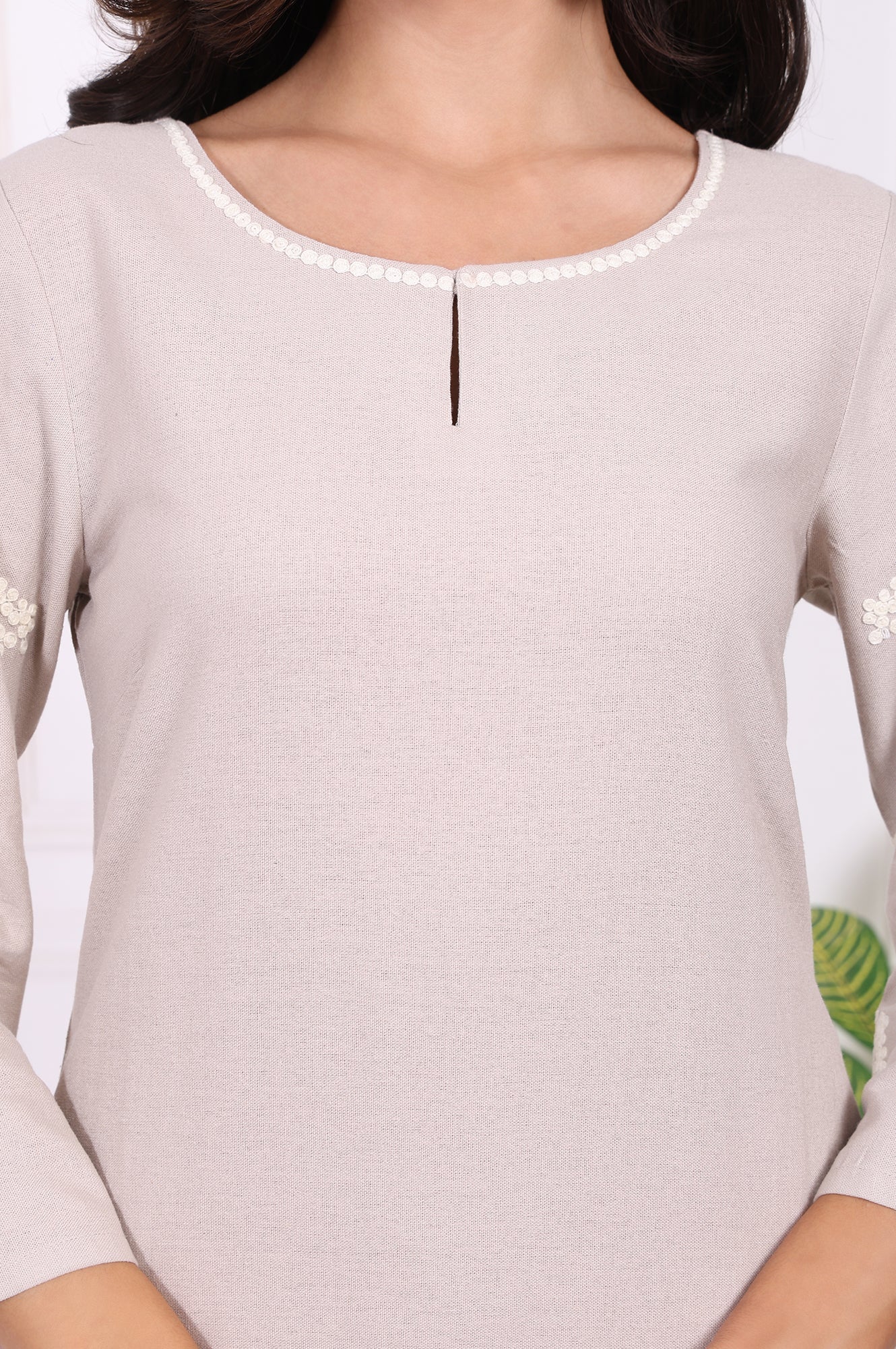 https://cdn.shopify.com/s/files/1/0776/0419/2550/files/WS13698-401068_3.jpg?v=1764652143